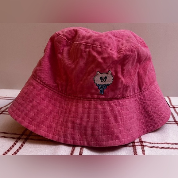Lazy Oaf Pink Cord Bucket Hat with Kitty embroidery - Picture 6 of 10
